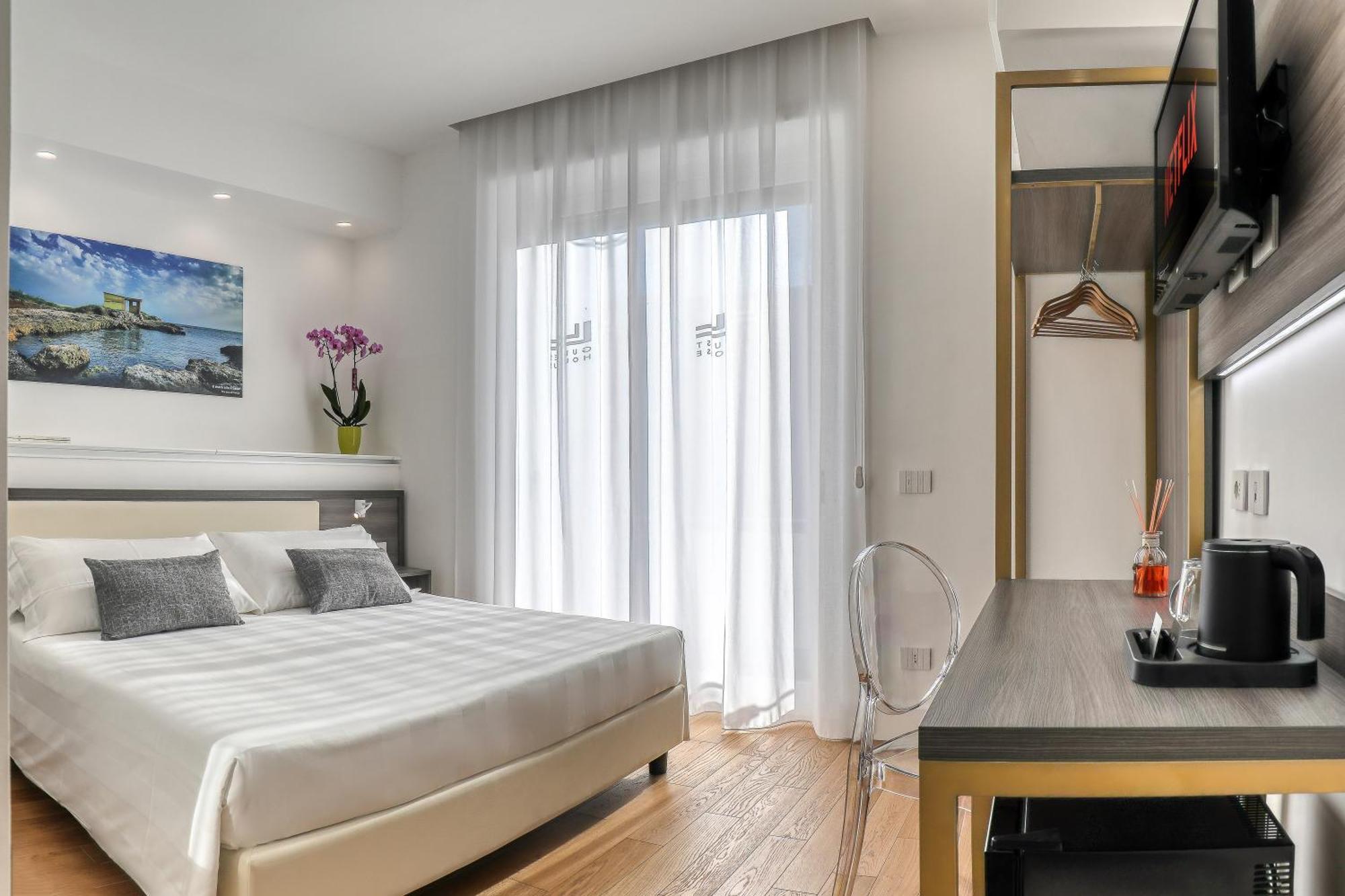 Gallery Suite Чивитавеккья Номер фото